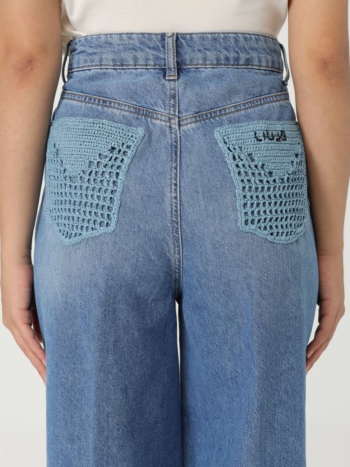 デニム・ジーパン LIU JO Woman Jeans Denim WA5445D4666 78895 PANT.FLARE FROG H.W. DEN.BLUE #78895 - LIU JO Trousers