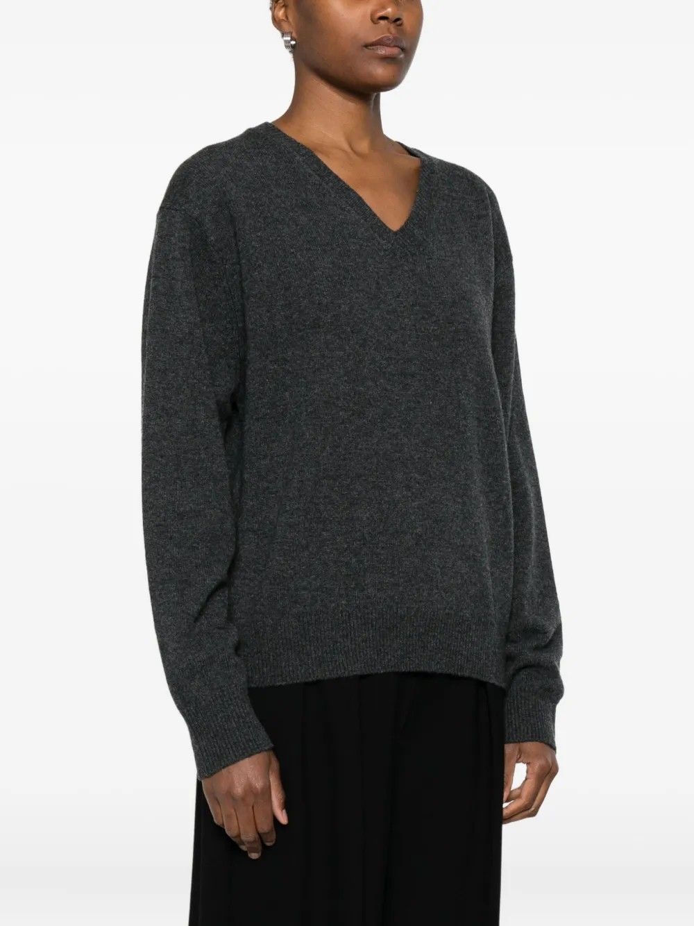 UNISEX CASHMERE V-NECK SWEATER #CHARCOAL GREY DUNST Sweater UDSW5C105CG