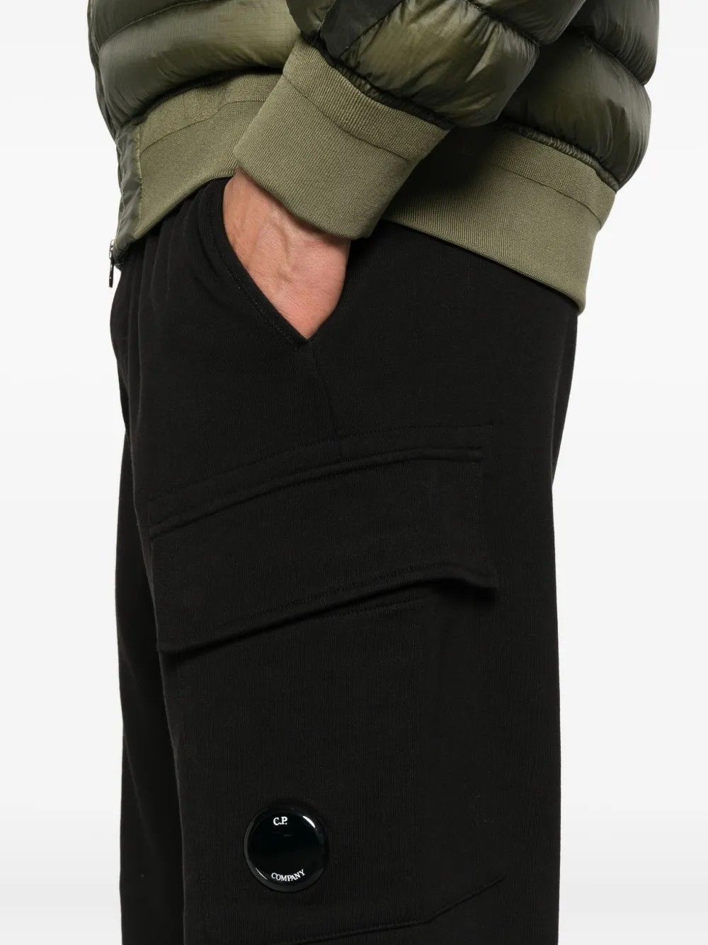 SWEATPANTS CARGO PANT IN DIAGONAL #999 C.P. COMPANY Trousers 19CMSP141A005086W