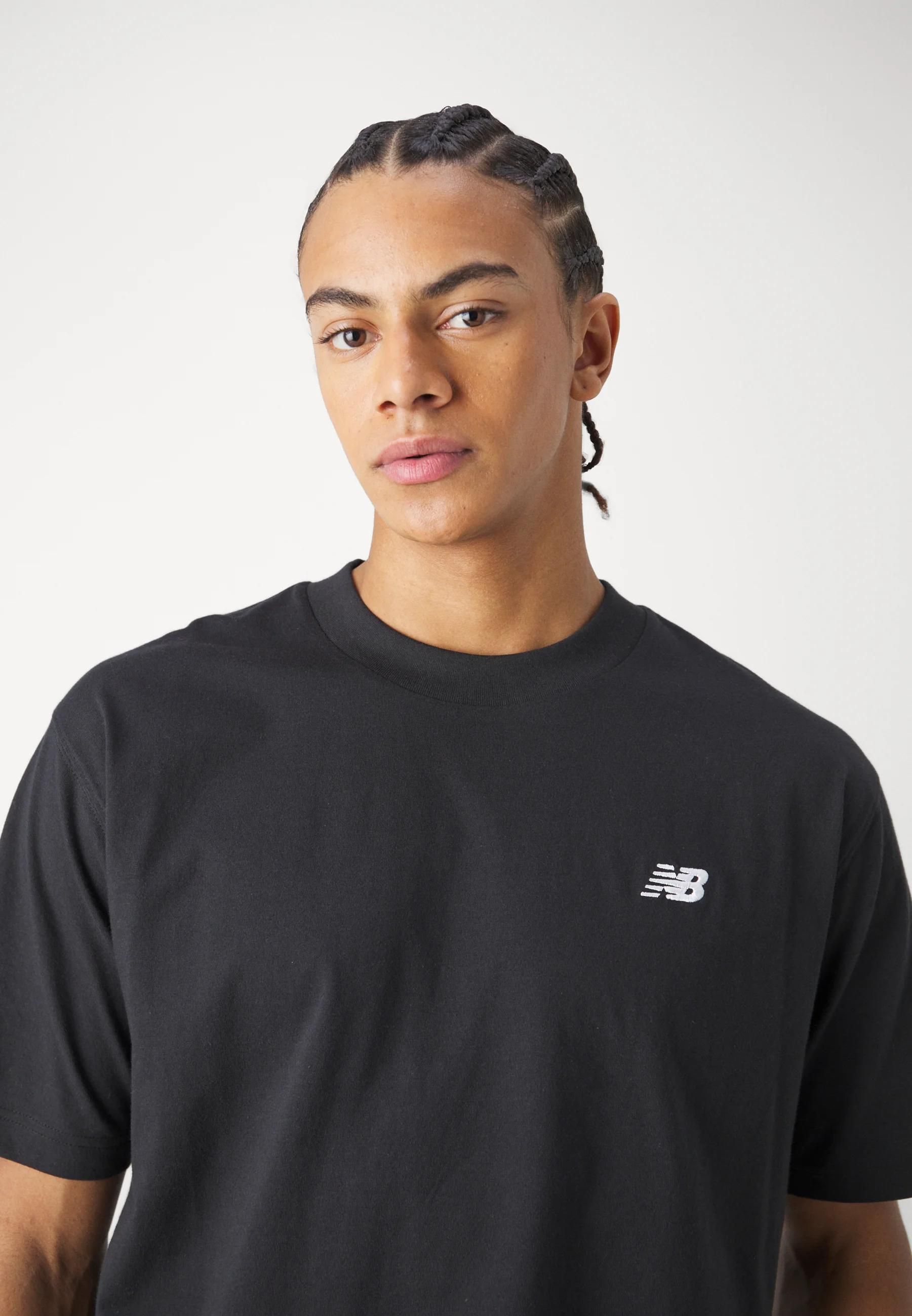 SPORT ESSENTIALS COTTON #BLACK NEW BALANCE T-shirt MT41509BK