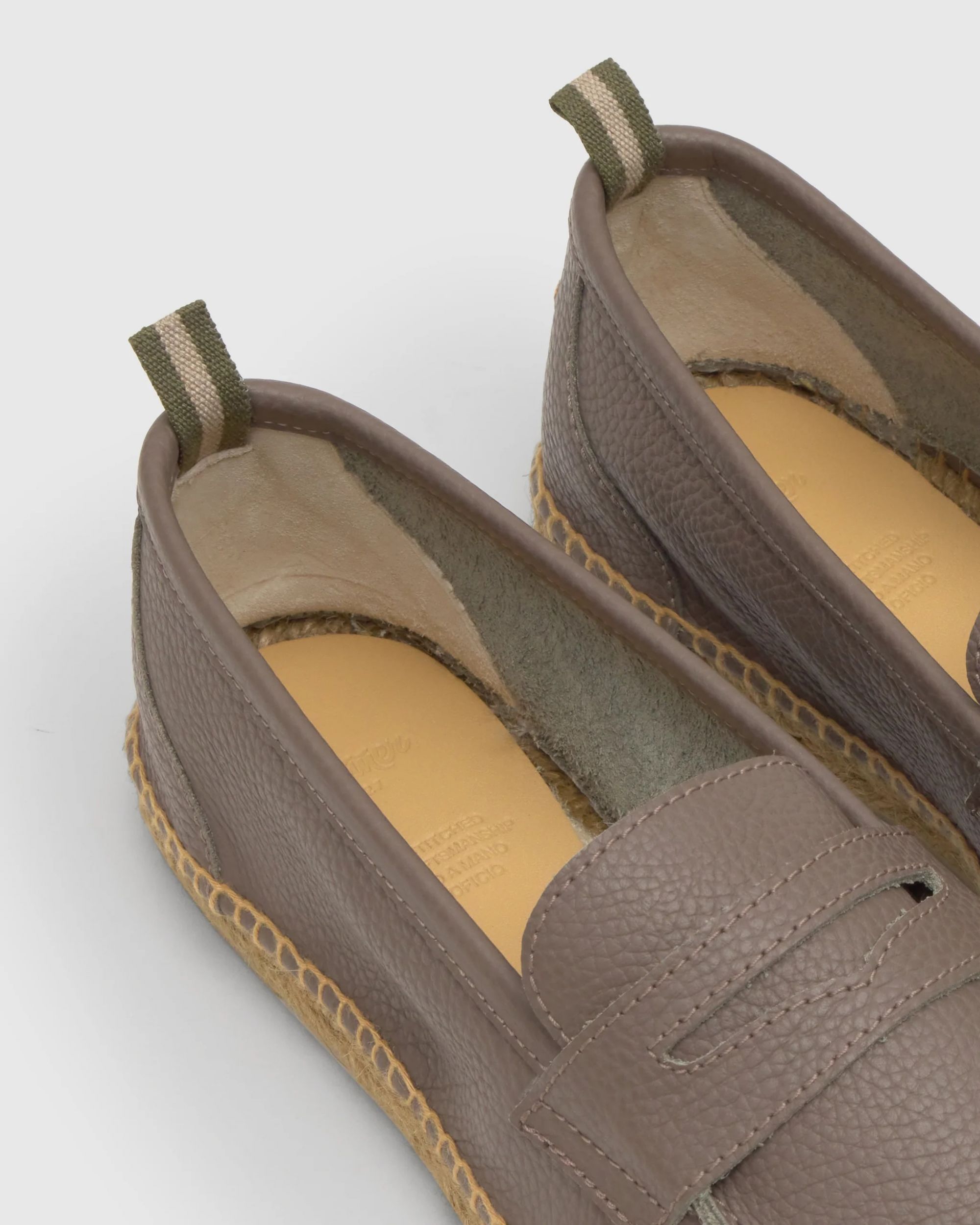 NACHO/249 TAUPE #2006 CASTANER Scarpe 026074 2006