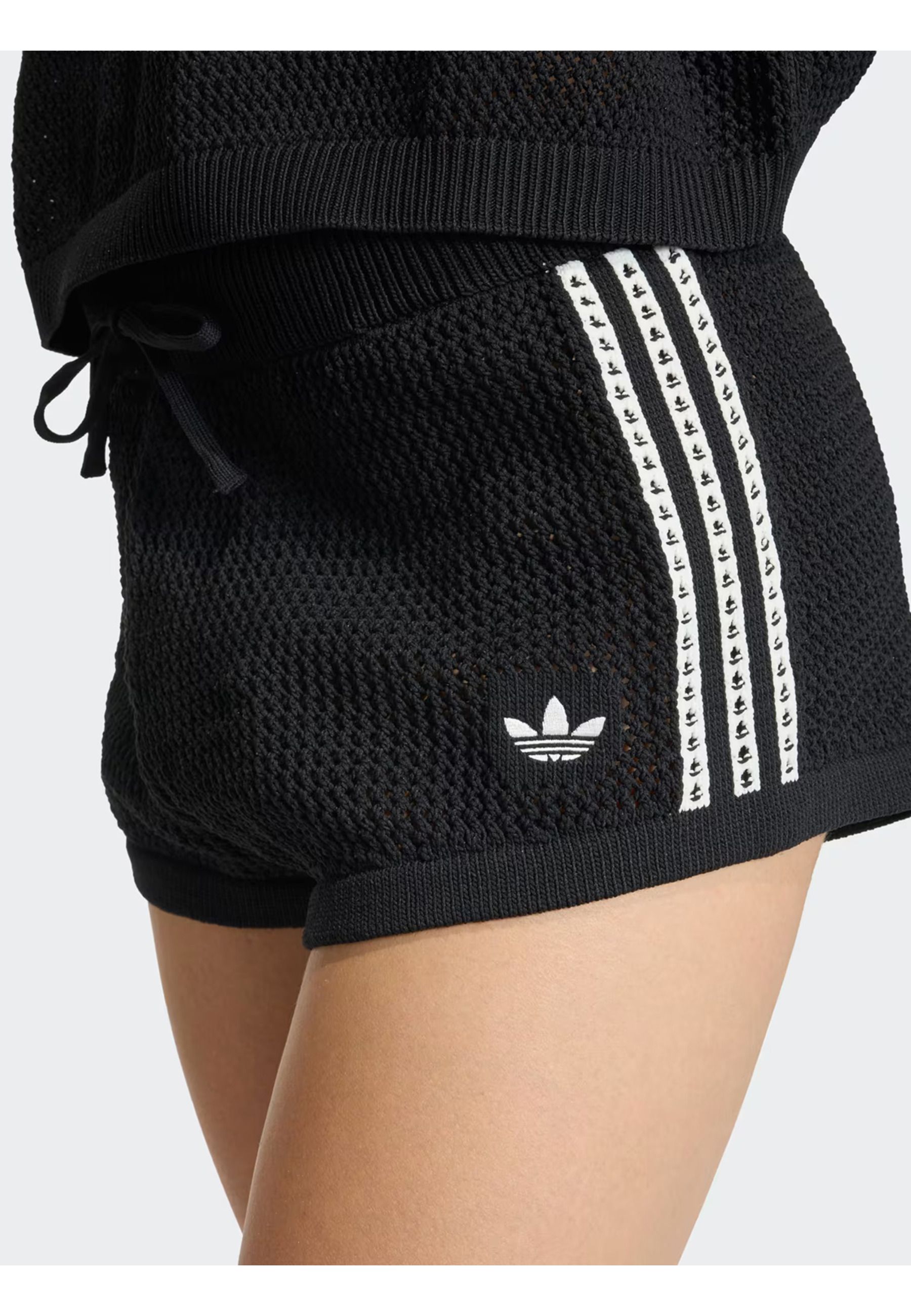 CROCHET SHORTS #BLACK ADIDAS ORIGINALS Shorts KC6478