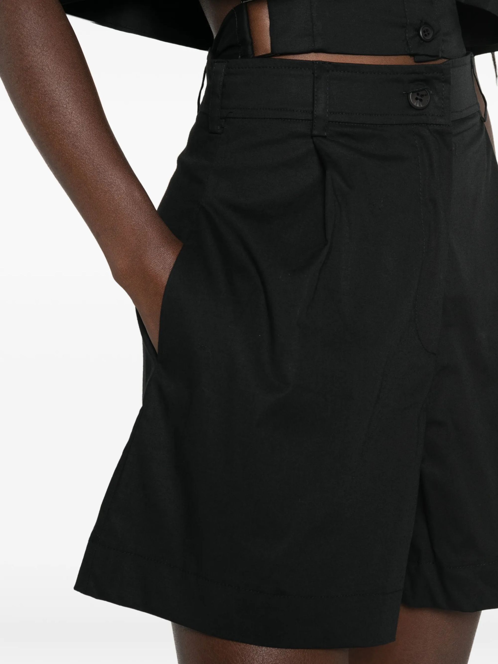 SHORTS #BLACK MOUTAKI Shorts 26 03 29